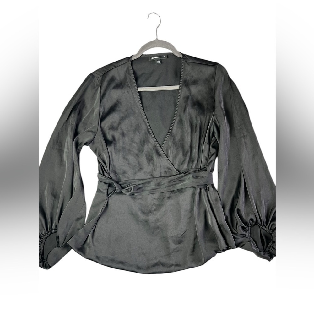 INC women’s deep v neck long sleeve wrap top size L